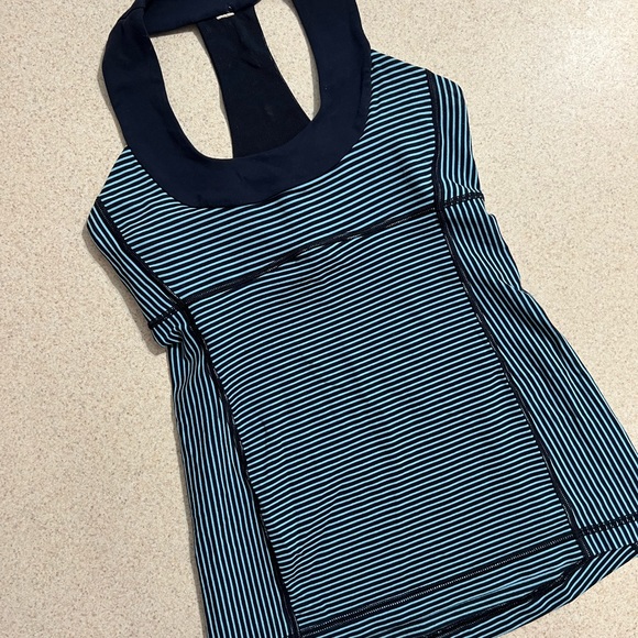LULULEMON scoop tank - Picture 1 of 6